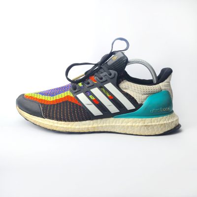 1111a Adidas Ultra boost Rainbow 42
