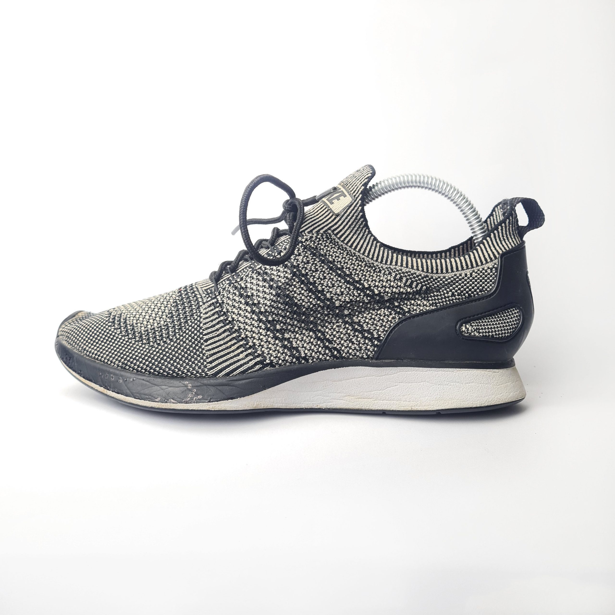 Nike-Air-Zoom-Mariah-Flyknit-Racer-