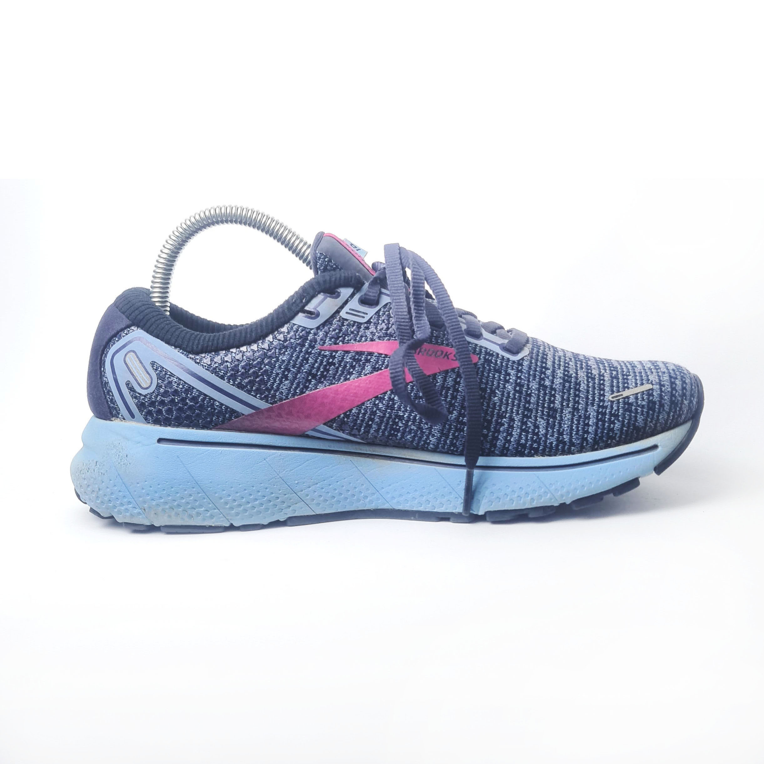 1126a Brooks Ghost 14 39