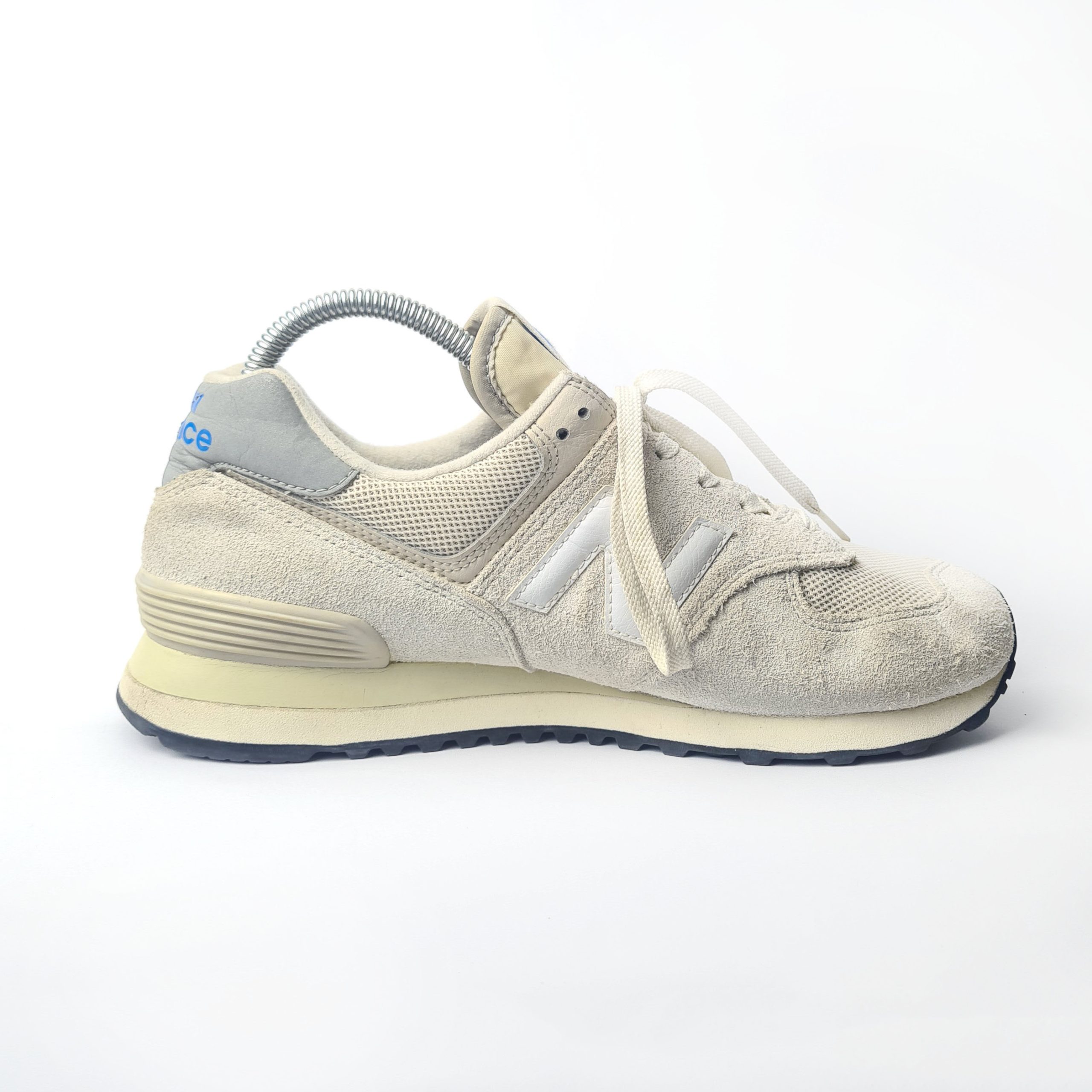 1138a New Balance 574 Hairy Suede 41.5