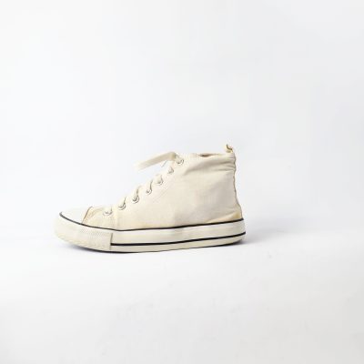 Canvas High Top sneakers