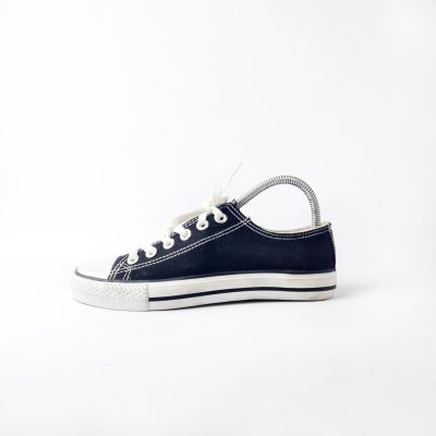 Canvas Low-Top Sneakers Black