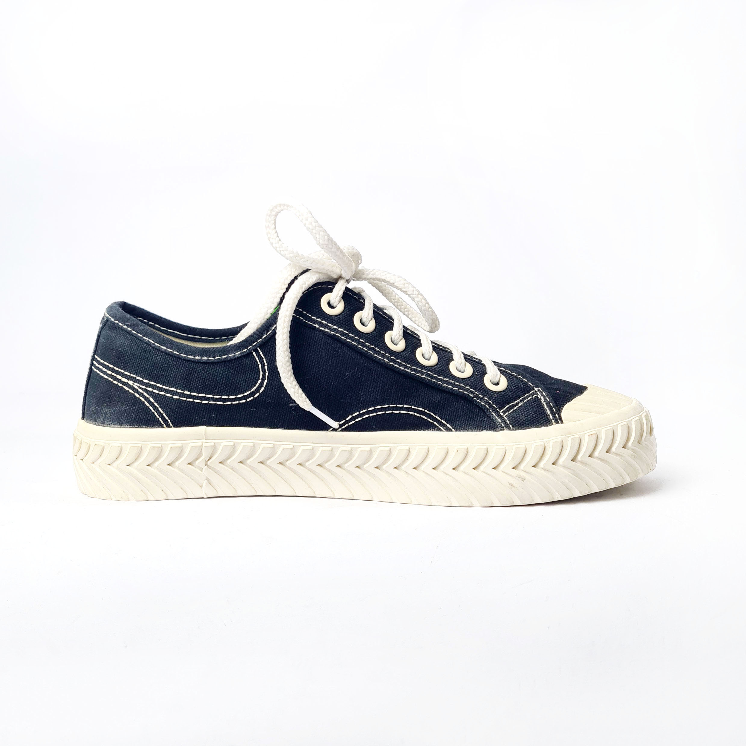 Canvas Sneakers 1505 - Image 2