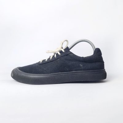 Blu Canvas Casual