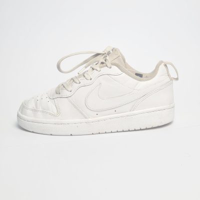 706aa Nike Youth Boy's Court Borough Sneaker 37.5